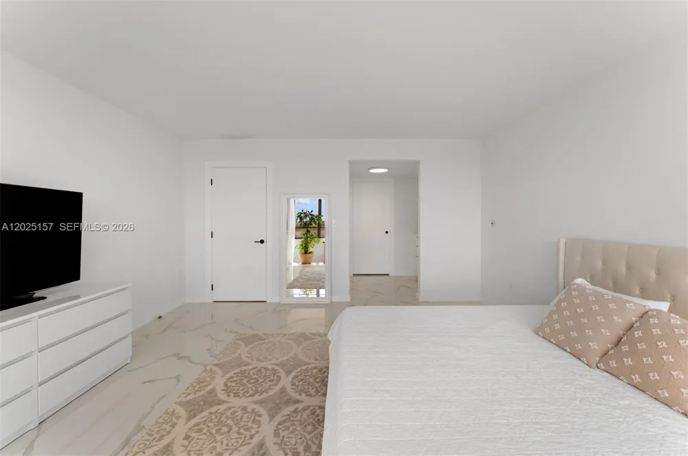 3 Grove Isle Dr #C803 Miami, FL 33133