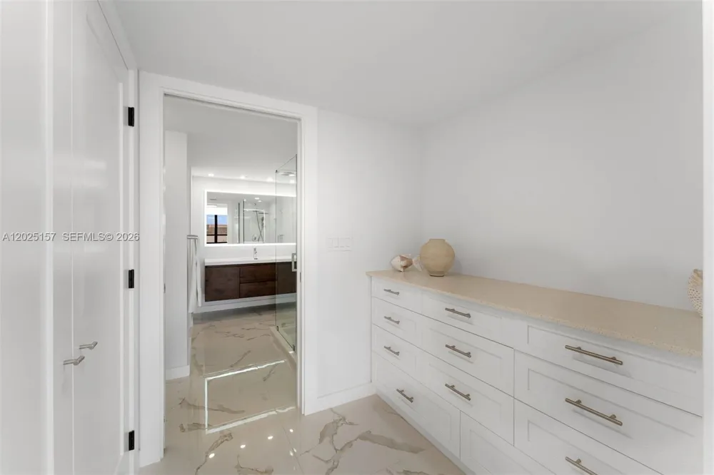 3 Grove Isle Dr #C803 Miami, FL 33133