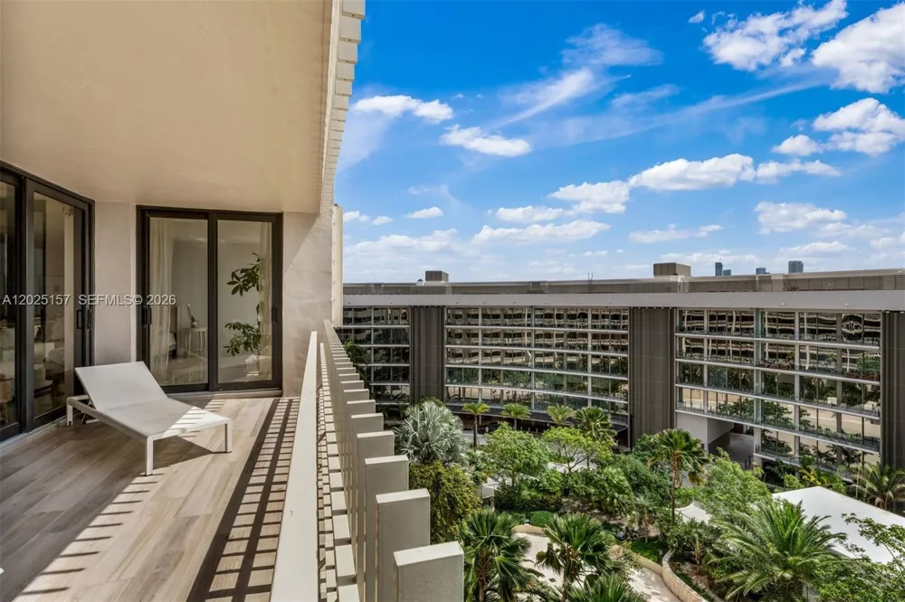 3 Grove Isle Dr #C803 Miami, FL 33133