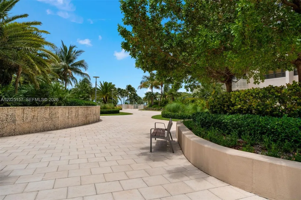 3 Grove Isle Dr #C803 Miami, FL 33133