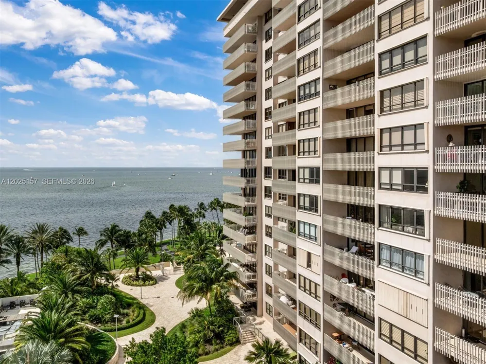 3 Grove Isle Dr #C803 Miami, FL 33133