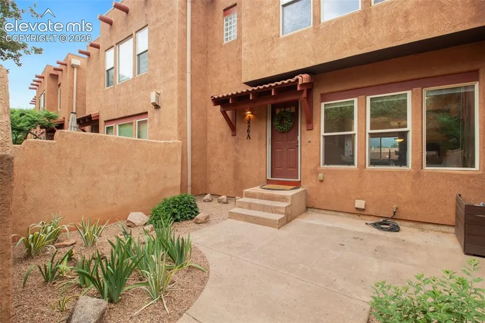 326 Santa Fe Place #A Manitou Springs, CO 80829