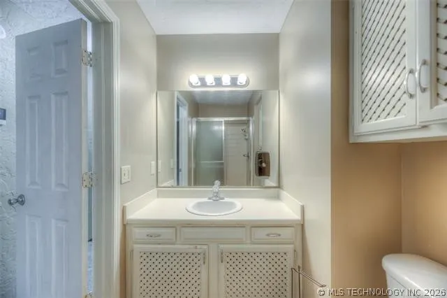 9031 E 67th Place Tulsa, OK 74133