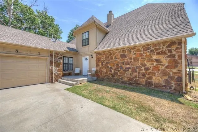 9031 E 67th Place Tulsa, OK 74133