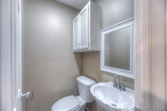 9031 E 67th Place Tulsa, OK 74133