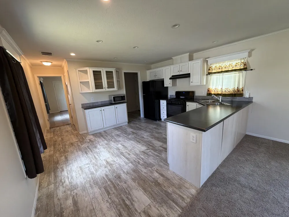 9020 4 Winds Lane W Olive Township, MI 49460