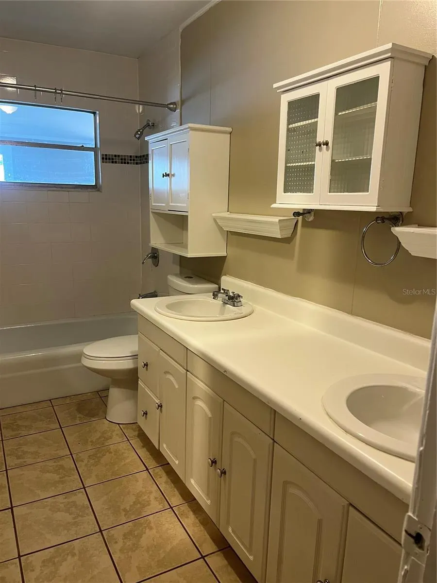 2997 S GROVE STREET Eustis, FL 32726