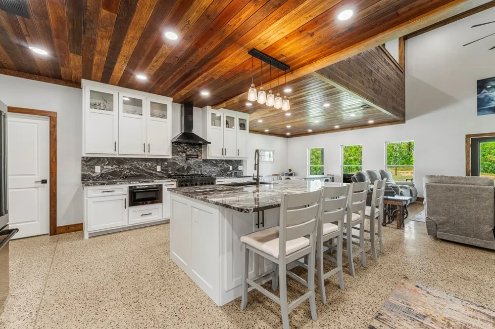 795 Hunter Road Cataula, GA 31804