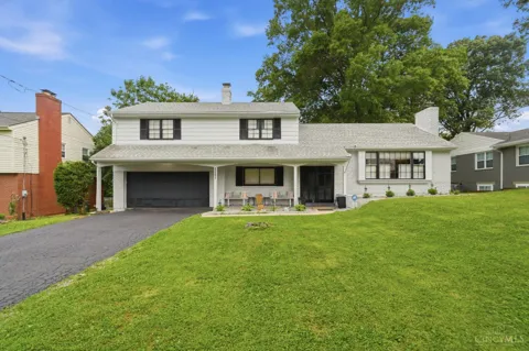 8881 Paw Paw Lane
