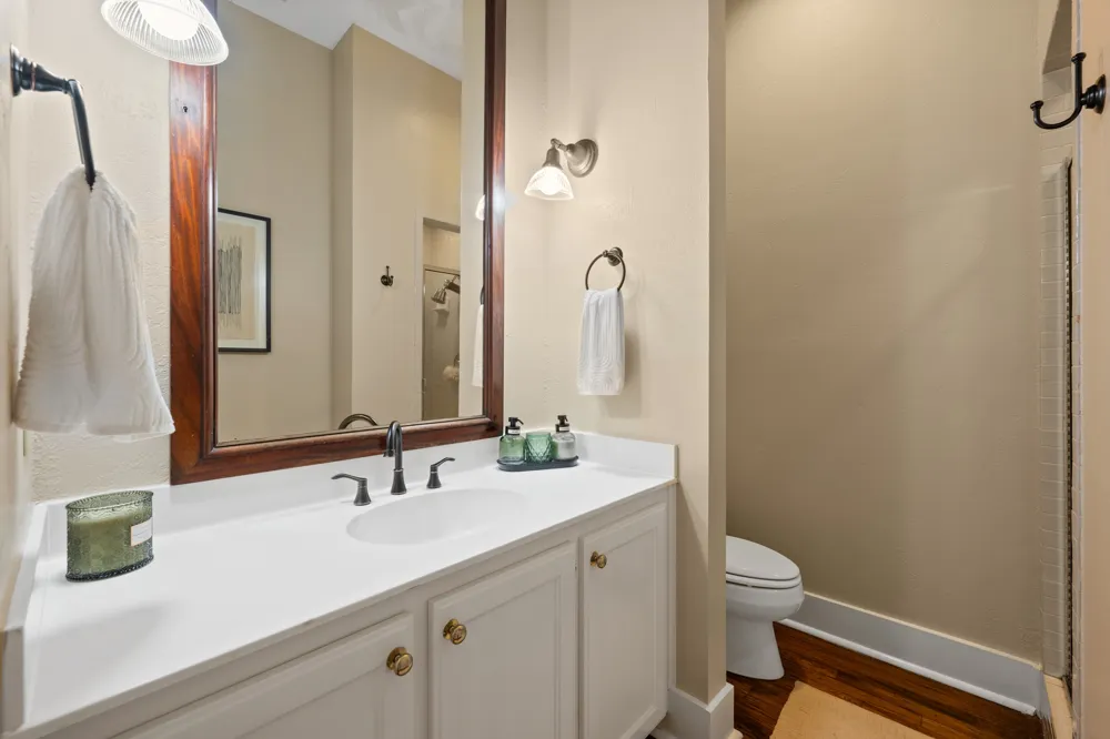 1201 Silver Hill Drive Austin, TX 78746