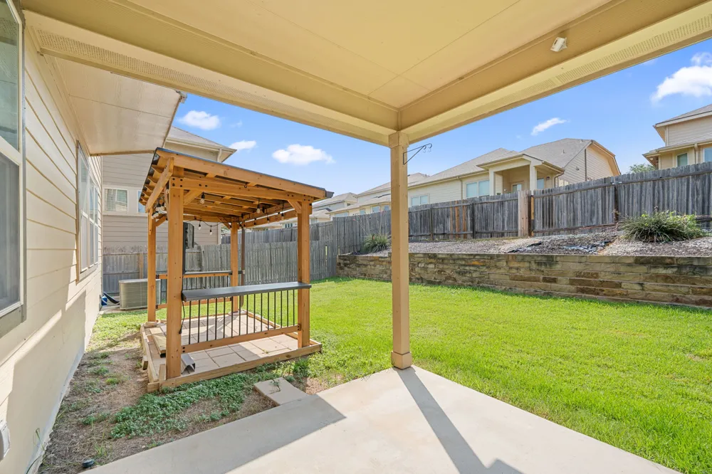 220 Golden Vista Street Cibolo, TX 78108