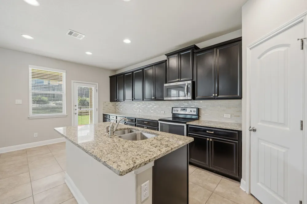 220 Golden Vista Street Cibolo, TX 78108