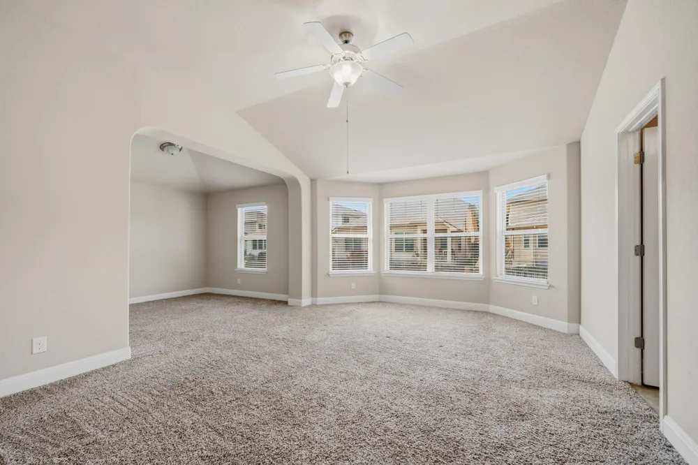 220 Golden Vista Street Cibolo, TX 78108