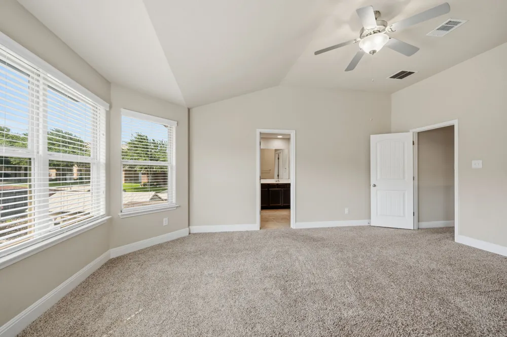 220 Golden Vista Street Cibolo, TX 78108