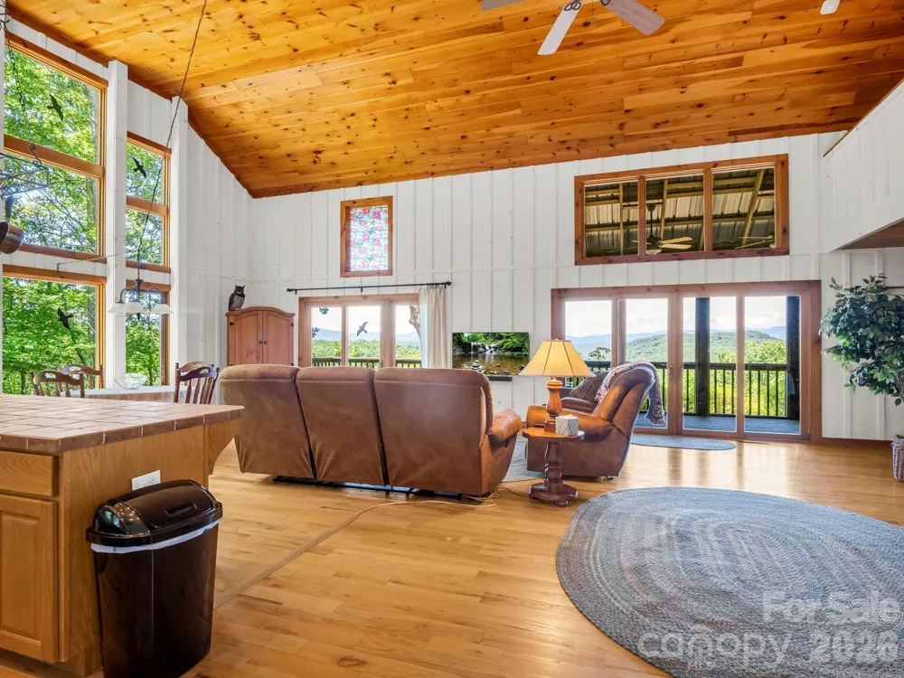 182 Antler Ridge Rosman, NC 28772