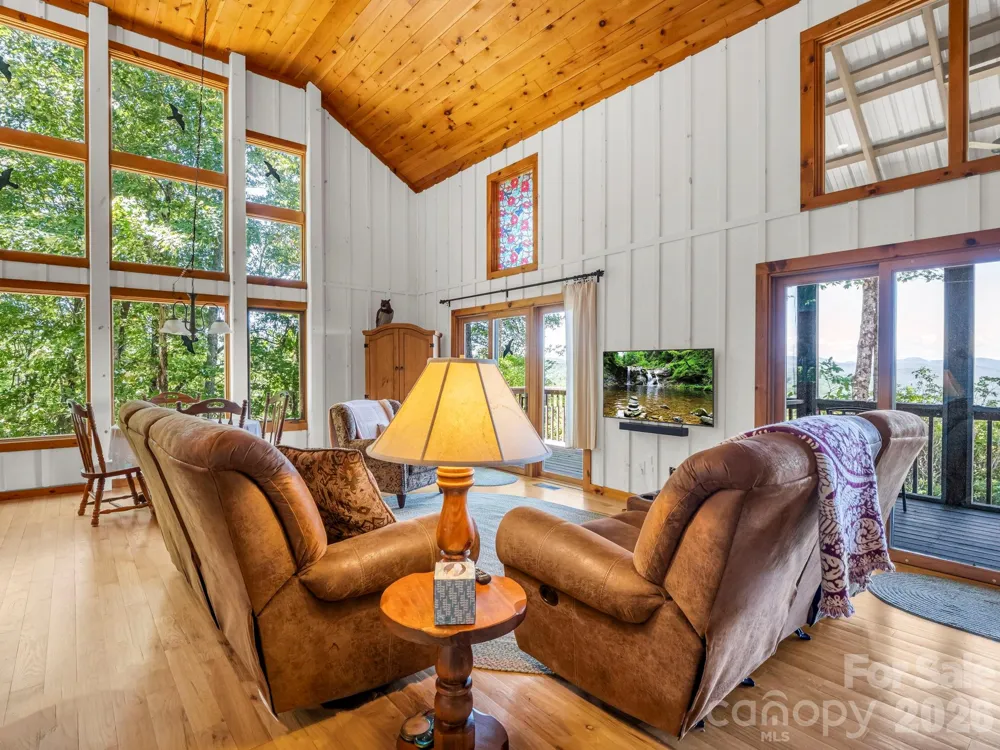 182 Antler Ridge Rosman, NC 28772