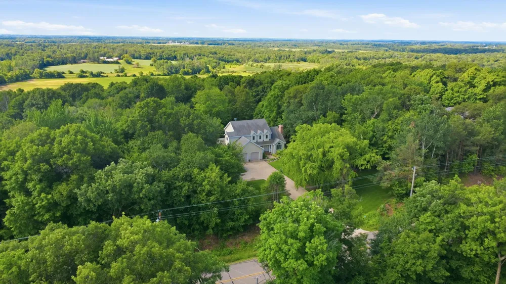 2320 40th Street Sartell, MN 56377