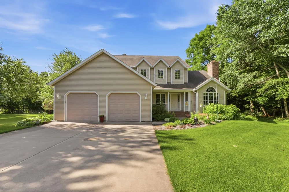 2320 40th Street Sartell, MN 56377