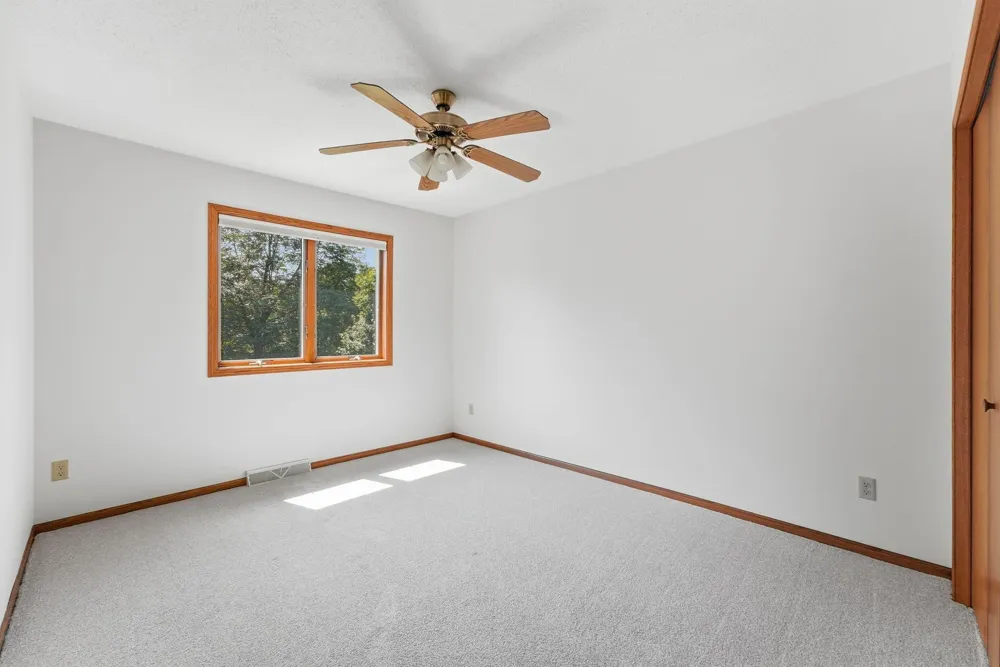 2320 40th Street Sartell, MN 56377