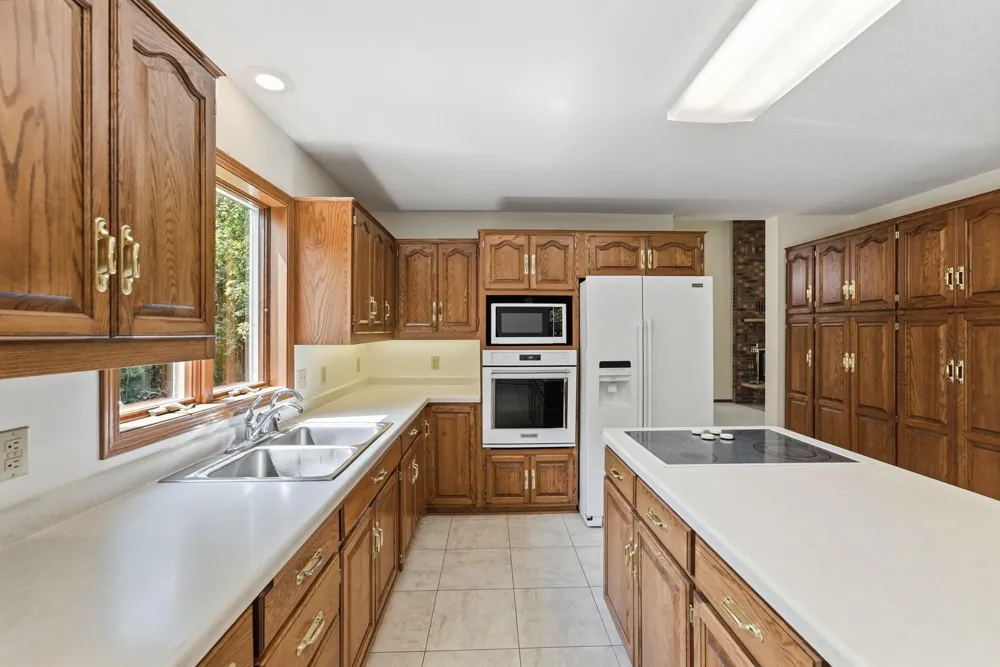 2320 40th Street Sartell, MN 56377