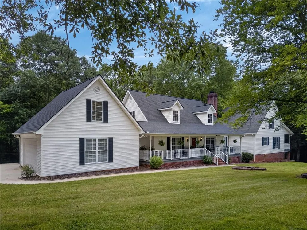 2404 Corinth Poseyville Road Bremen, GA 30110