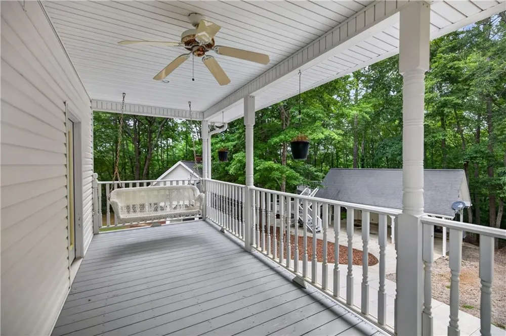 2404 Corinth Poseyville Road Bremen, GA 30110
