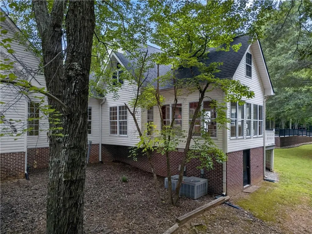 2404 Corinth Poseyville Road Bremen, GA 30110
