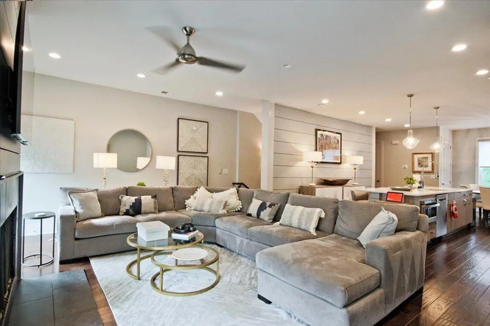 104 Canton Way Roswell, GA 30075