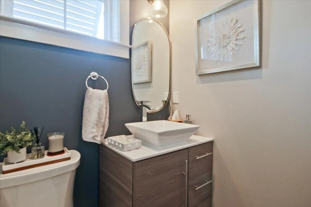 104 Canton Way Roswell, GA 30075
