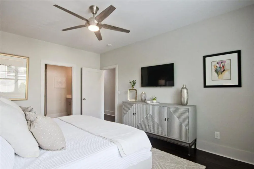 104 Canton Way Roswell, GA 30075