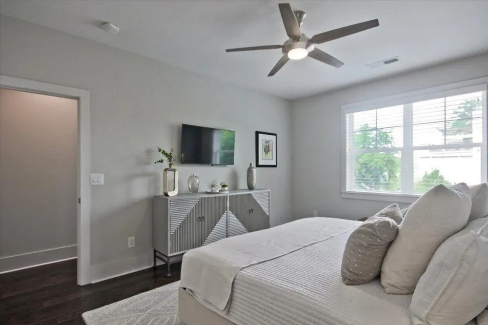 104 Canton Way Roswell, GA 30075