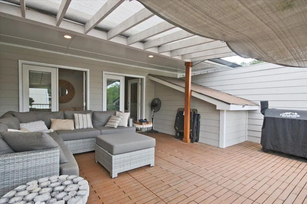 104 Canton Way Roswell, GA 30075