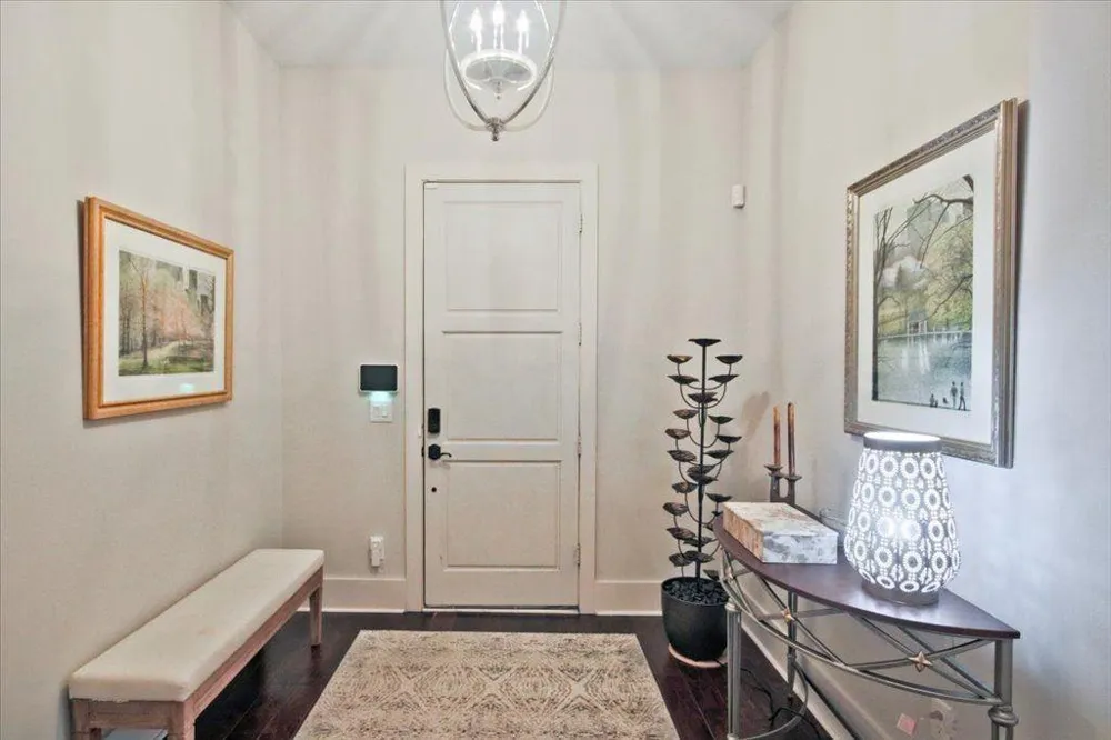 104 Canton Way Roswell, GA 30075