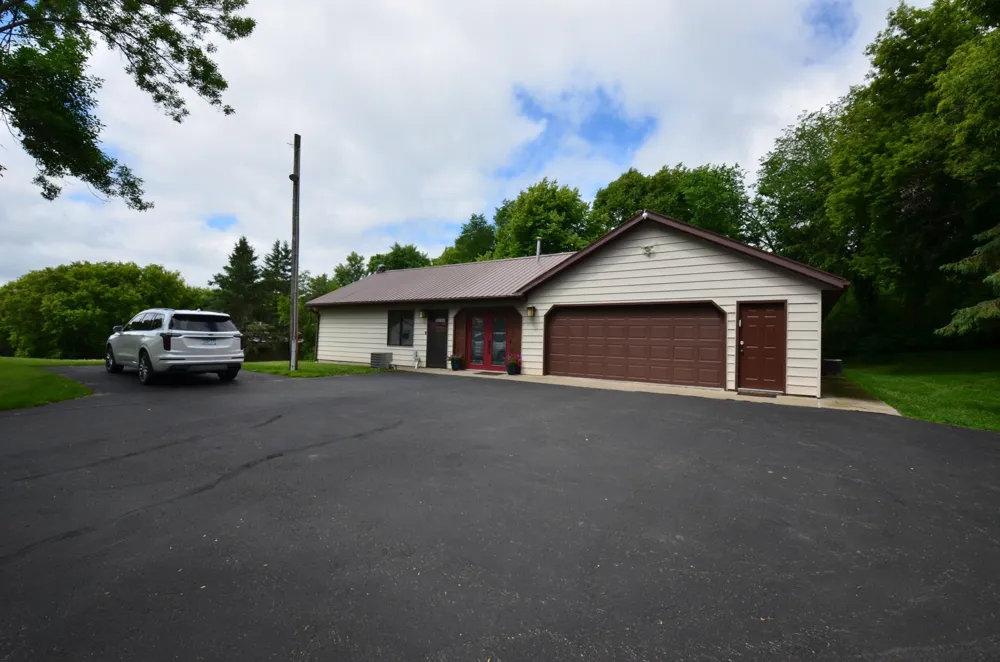 39843 Clitherall Lake Road Battle Lake, MN 56524