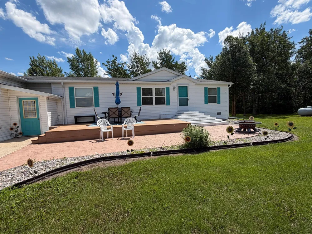 26790 County Road 15 Roseau, MN 56751