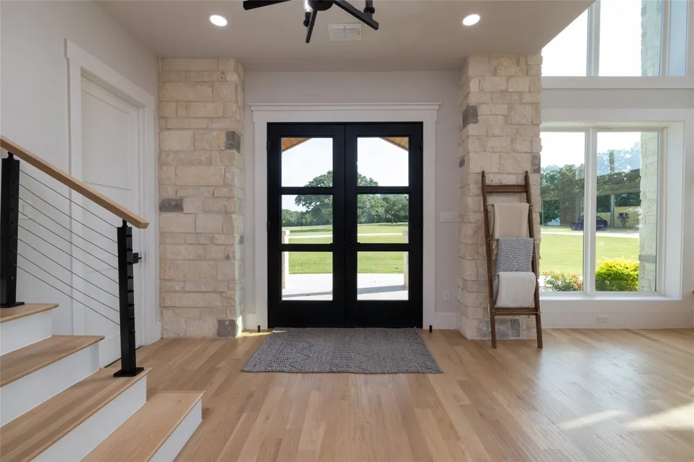 1100 County Road 1785 Sunset, TX 76270