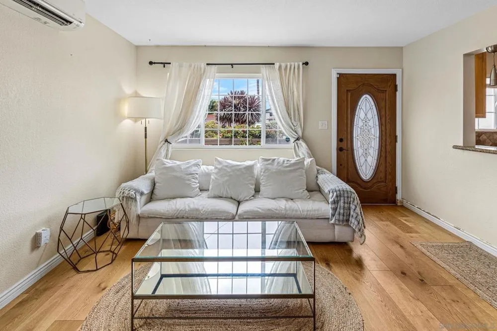 425 8th Street Imperial Beach, CA 91932