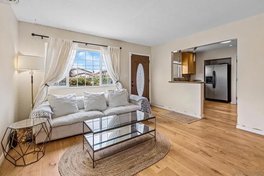 425 8th Street Imperial Beach, CA 91932