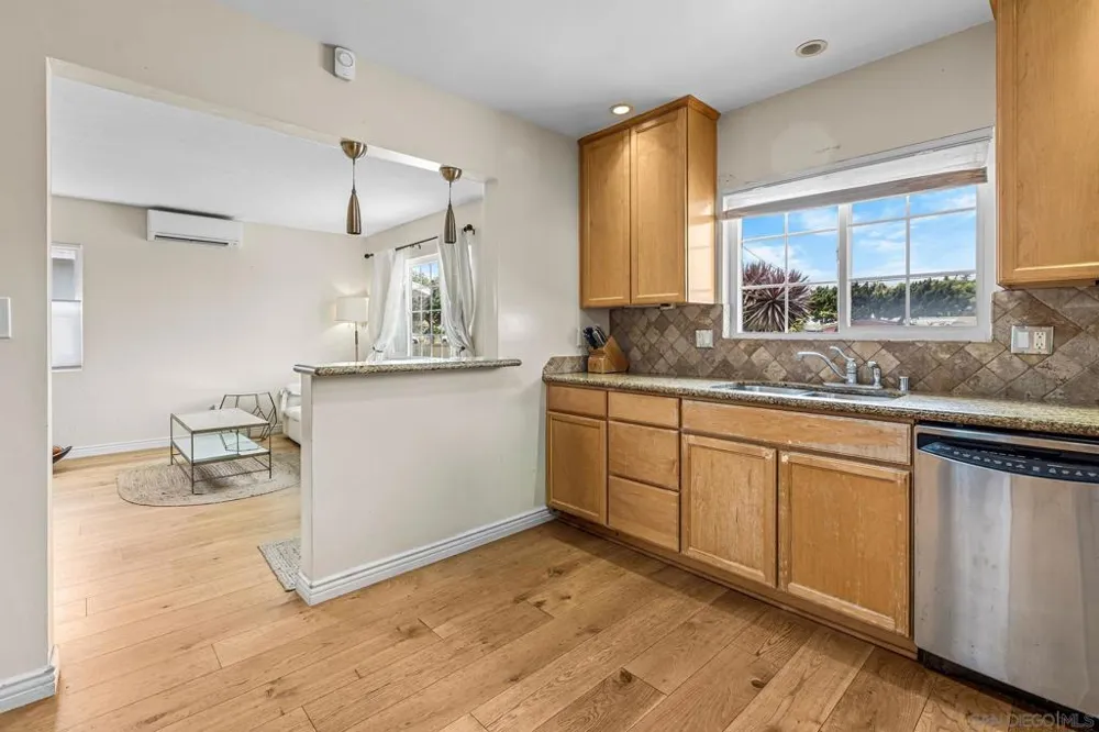 425 8th Street Imperial Beach, CA 91932
