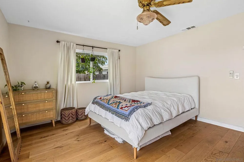 425 8th Street Imperial Beach, CA 91932