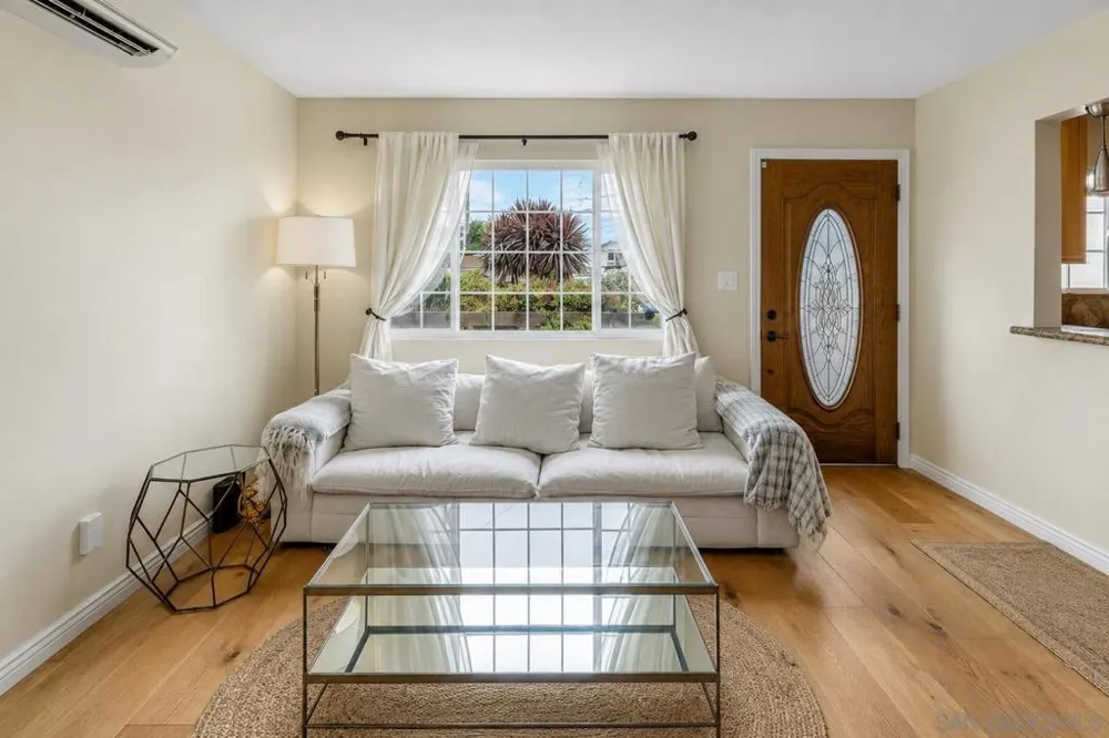 425 8th Street Imperial Beach, CA 91932