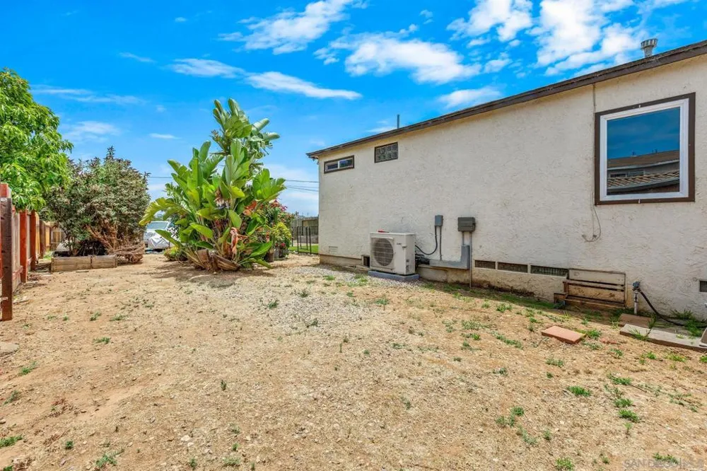 425 8th Street Imperial Beach, CA 91932