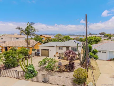 425 8th Street