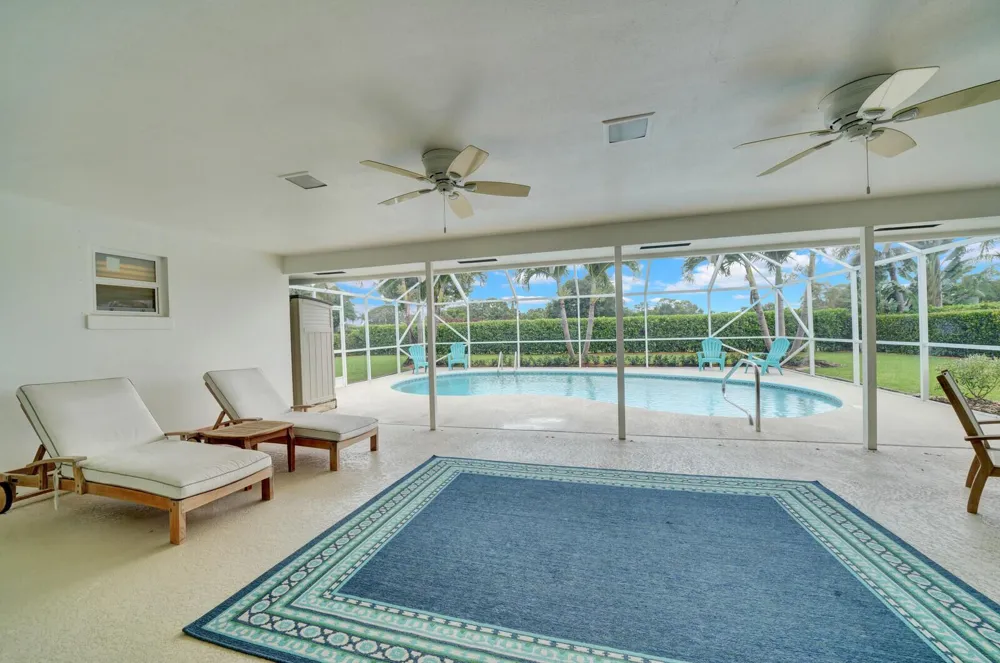 341 Glenbrook Drive Atlantis, FL 33462