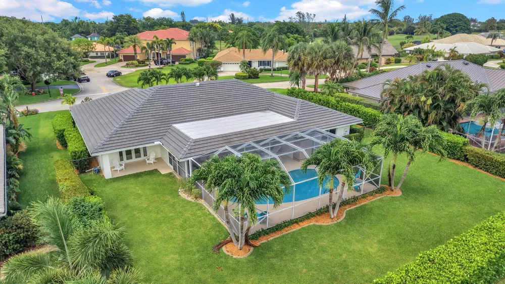 341 Glenbrook Drive Atlantis, FL 33462