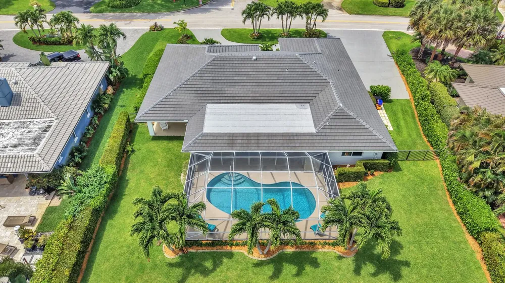 341 Glenbrook Drive Atlantis, FL 33462