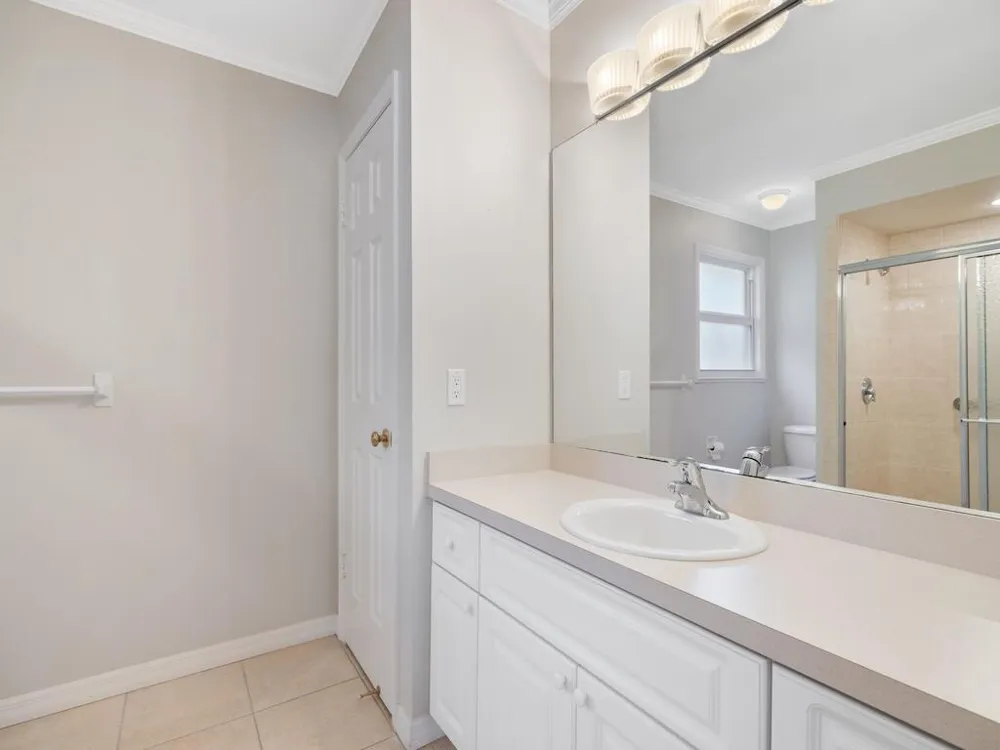 4790 16th Street Vero Beach, FL 32966