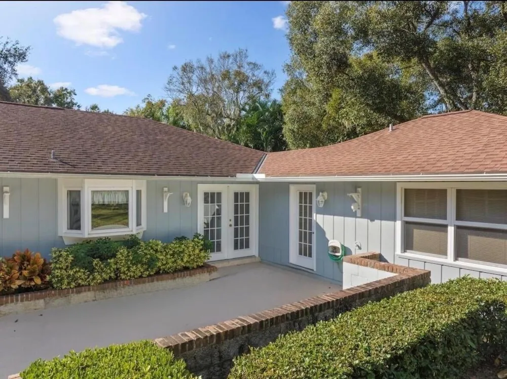 4790 16th Street Vero Beach, FL 32966