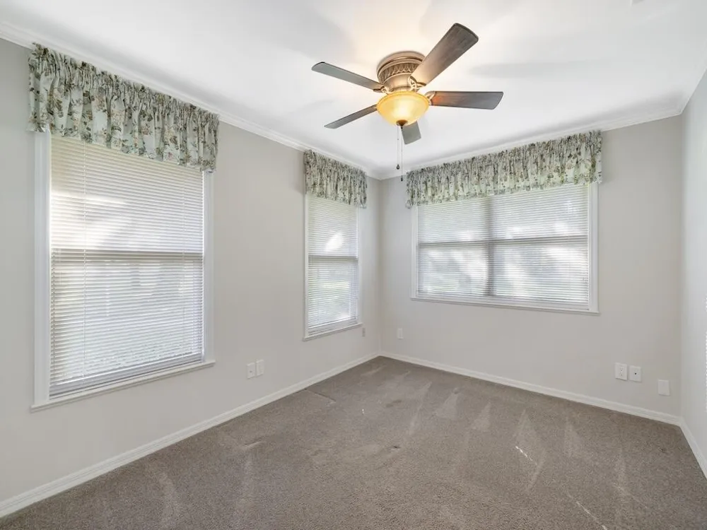4790 16th Street Vero Beach, FL 32966
