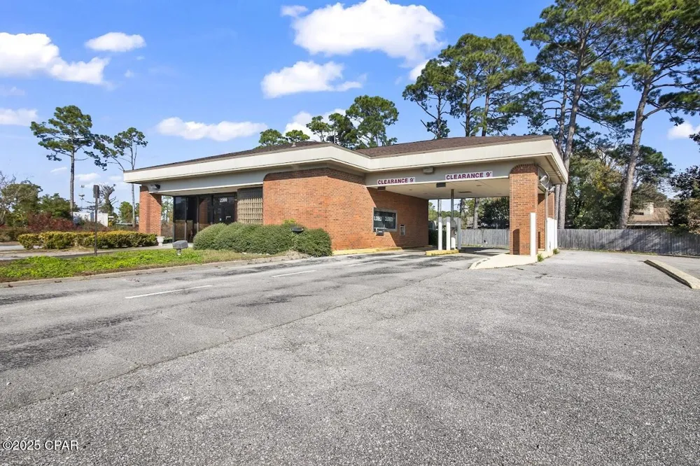 2209 Thomas Drive Panama City, FL 32408